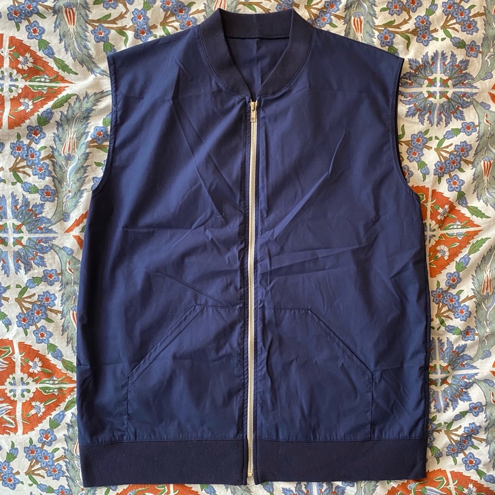 RARE AMERICAN APPAREL VEST, NWT!